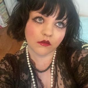 Meet your Posher, Nat